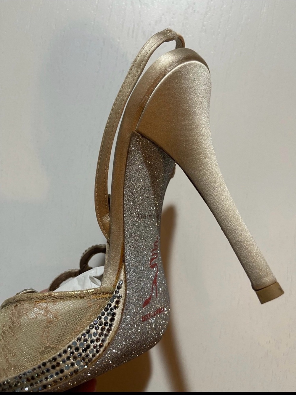 Gold Embellished Slingback Sandals with Crystal Accents - Picture 3 of 12